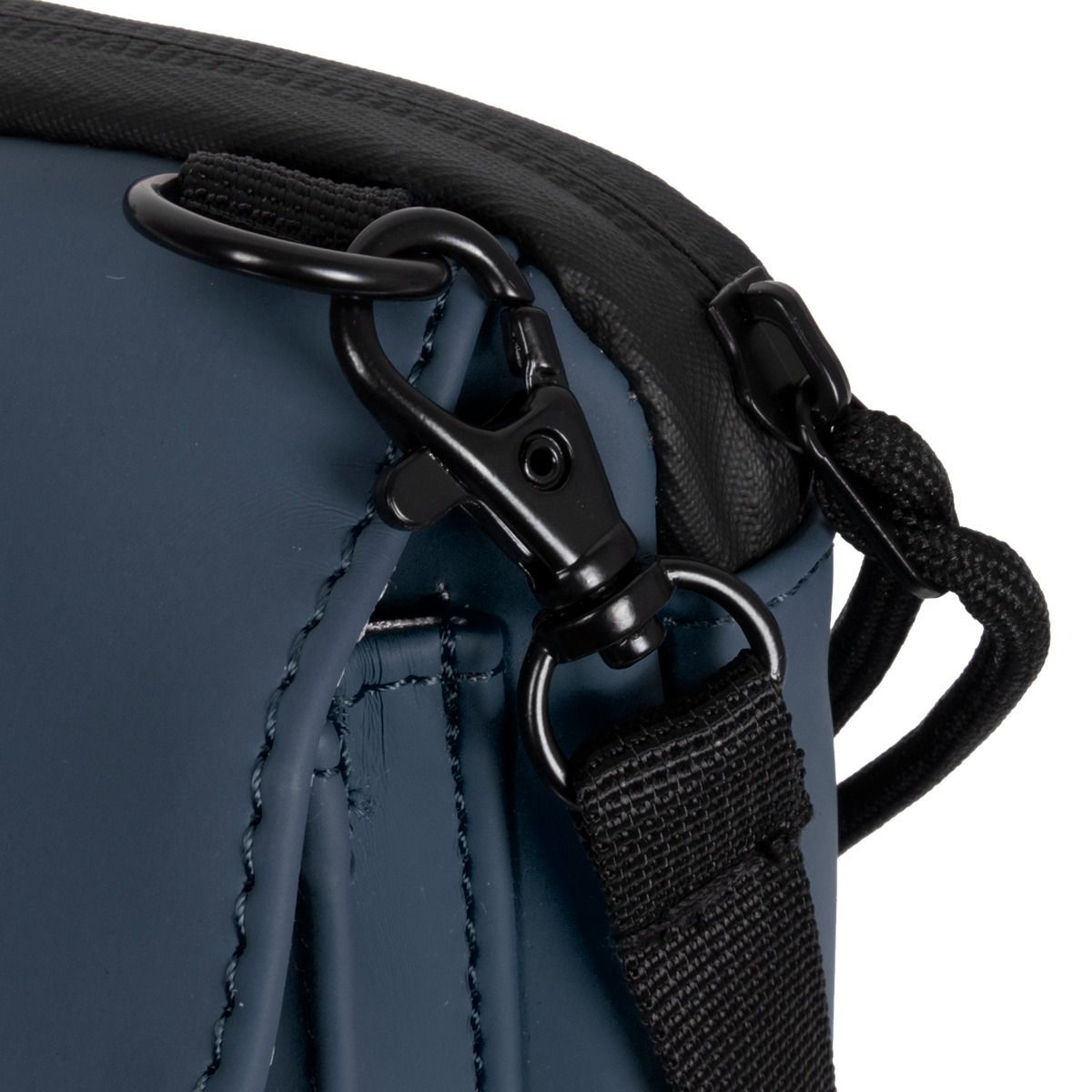 New Rebels Mart Navy Flap Smartphonetasche