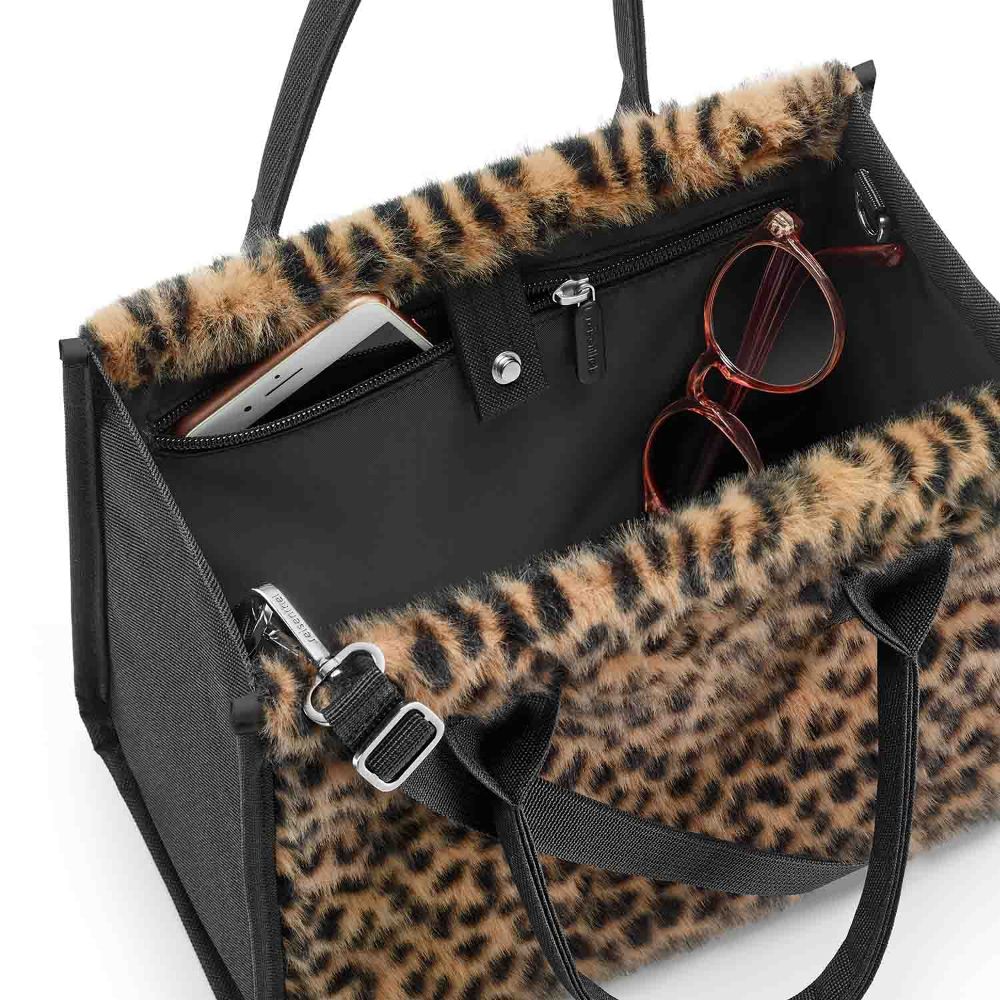 Reisenthel Daily Shopper XS Leo Fake Fur Umhängetasche